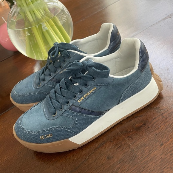 Sam Edelman Layla Sneaker - Picture 1 of 4